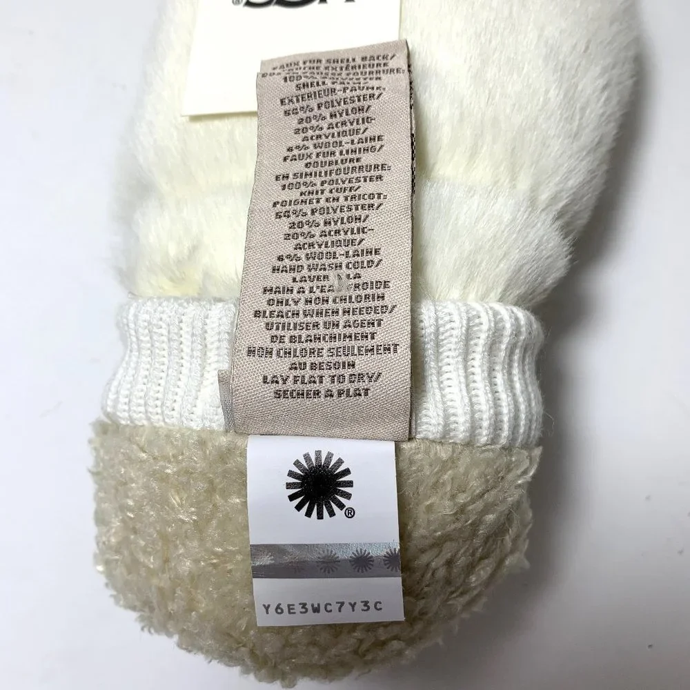 UGG All Over Faux Fur Quilted Mittens Ivory Size Large / X-Large NEW